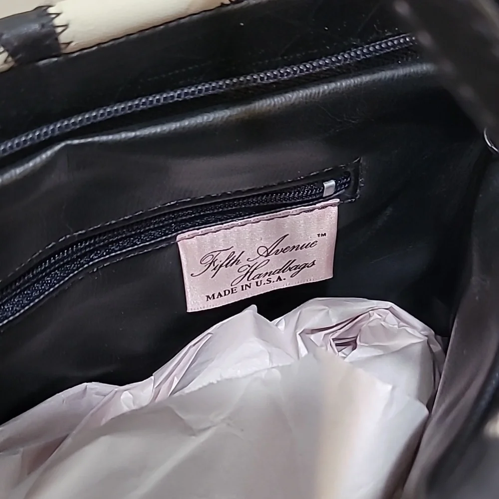 Fifth Avenue Handbags Black & White Pinwheel Squares Faux Leather Crossbody - Picture 9 of 12